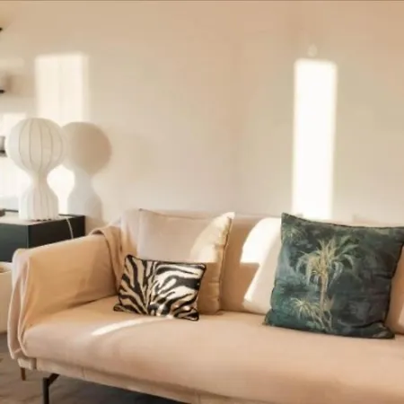 Διαμέρισμα Marina View Retreat *