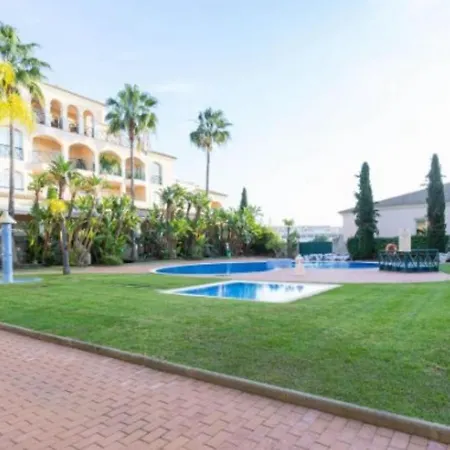Διαμέρισμα Marina View Retreat *
